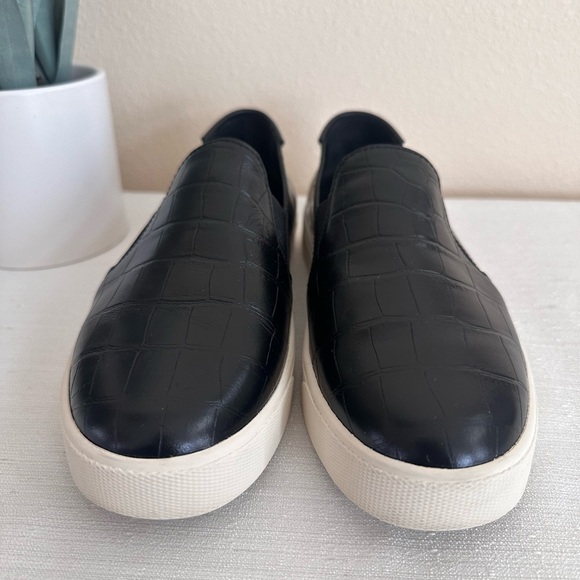 Cole Haan GrandSeries Croc Black Leather Slip On Casual Sneakers Women’s 8B - Picture 5 of 13
